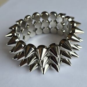 🤘🏻 Triple Spiked Stacked Bracelet